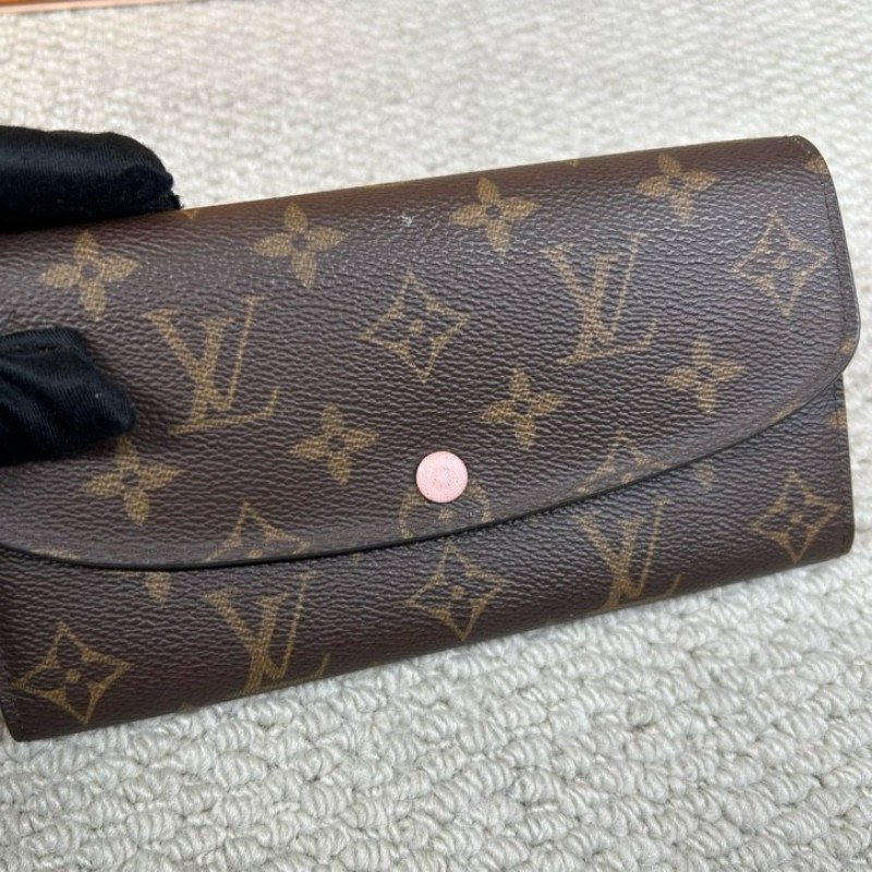 LV路易威登粉豆豆長款錢包 粉色內裡 有刻字 卡位充足 容量實用 日常百搭-11