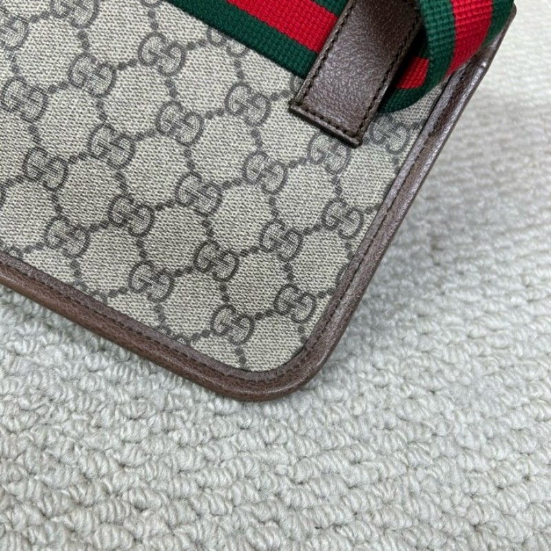 古馳Gucci老花虎頭腰包 經典老花配色 虎頭logo 特別有辨識度 肩帶紅綠配色 細節做工精緻 容量實用 日常出門很方便-13