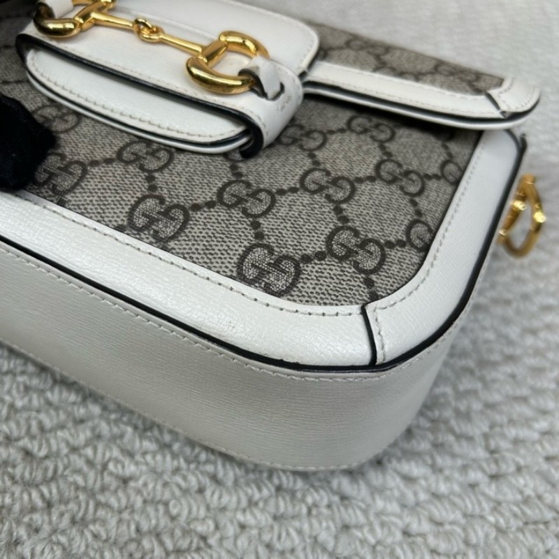 Gucci古馳1955白色老花馬銜扣馬鞍包 雙肩帶 可單肩可斜挎 上身超好看 經典復古又精緻 超級無敵百搭耐看 萬年經典不過時款-10