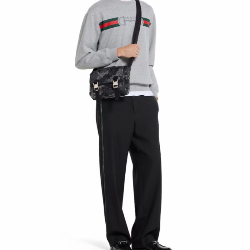 Gucci 男士 GG 小號斜挎包均碼碼小號、25cm*20cm*8.5cm-4