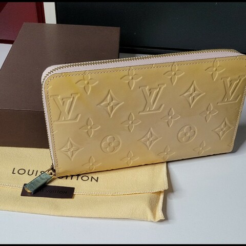 LV🔶️全新 長夾 出清