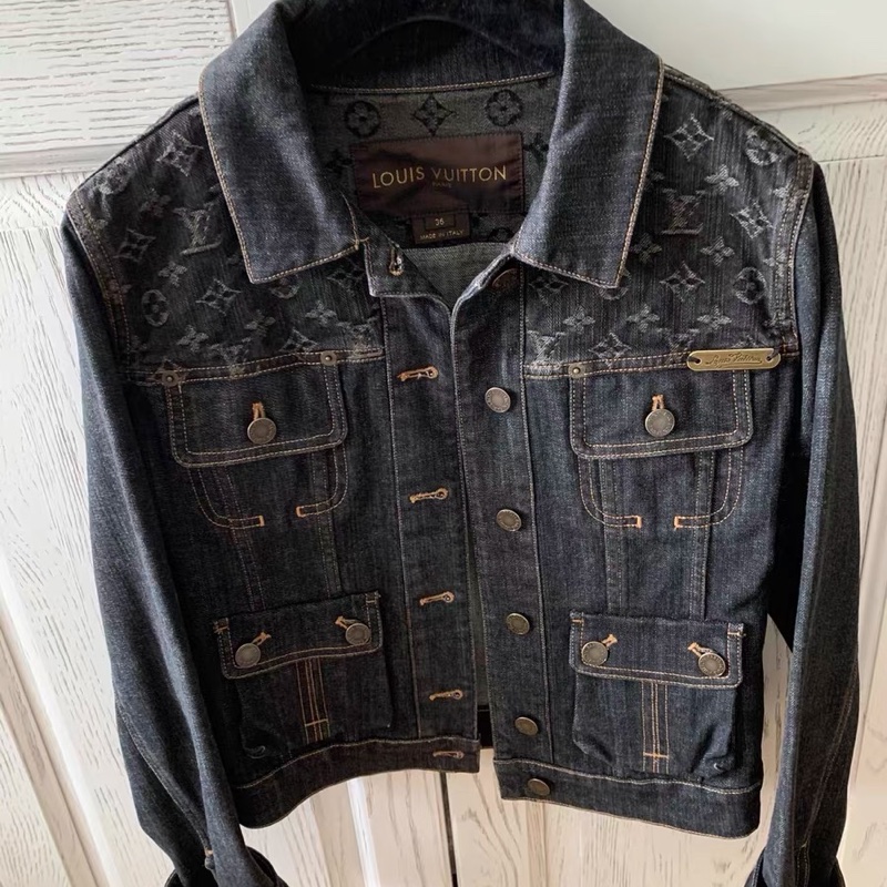 Lv牛仔套裝36碼-0