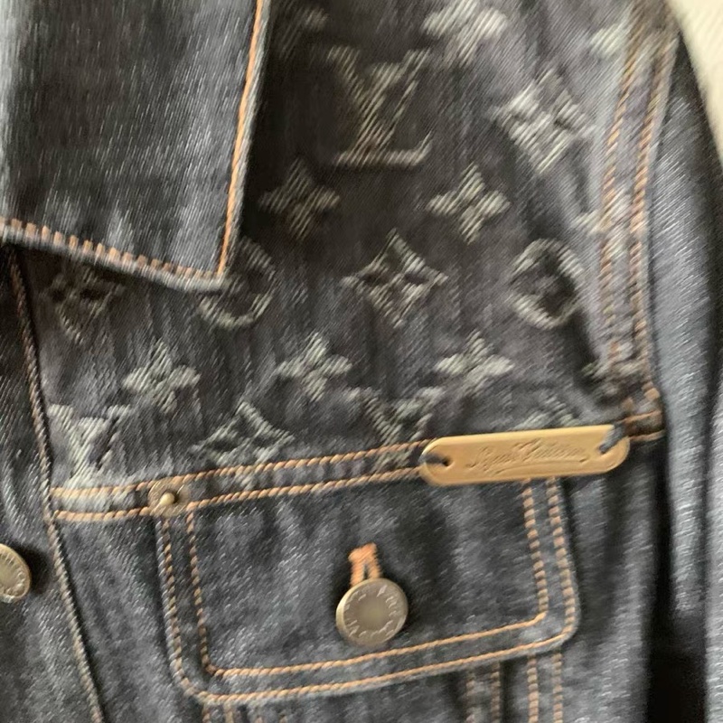 Lv牛仔套裝36碼-2