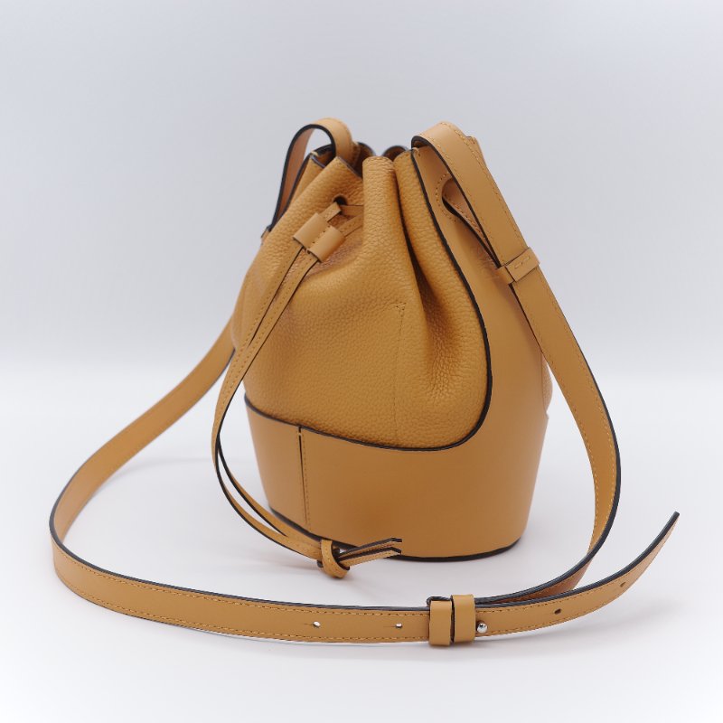 Loewe 羅威  Balloon 藏紅花黃 芥末黃 牛皮 小號 氣球包-7