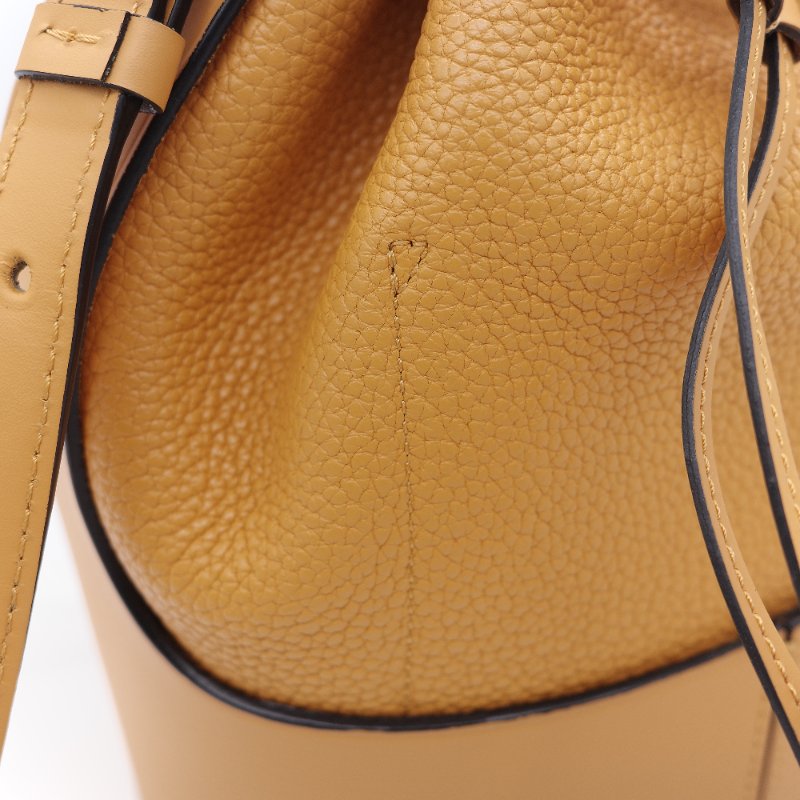 Loewe 羅威  Balloon 藏紅花黃 芥末黃 牛皮 小號 氣球包-17