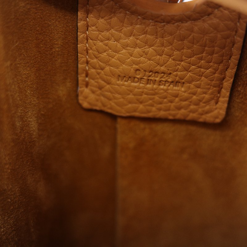 Loewe 羅威  Balloon 藏紅花黃 芥末黃 牛皮 小號 氣球包-24