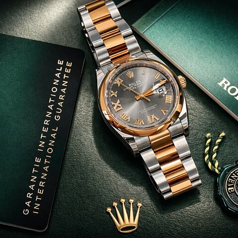 全新未使用-原廠膠膜未拆 ROLEX Datejust 36 | 永恆玫瑰金x 蠔式鋼 | 石灰色鑲鑽面盤 | 126201