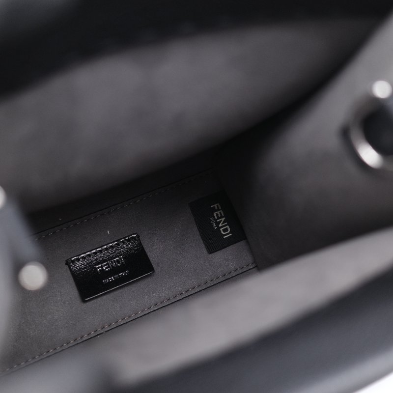 Fendi 芬迪 Go-To Mini 黑色小牛皮  迷你 購物袋 琴譜包 手提袋-13