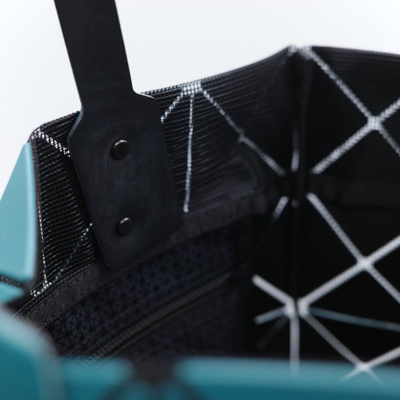 Issey Miyake 三宅一生 Bao Bao Lucent 經典幾何 6x6 綠色 PVC 托特包-9