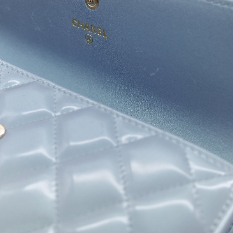 Chanel 香奈兒 Boy 淺藍紫色珍珠光澤 羊皮 長版翻蓋皮夾-12