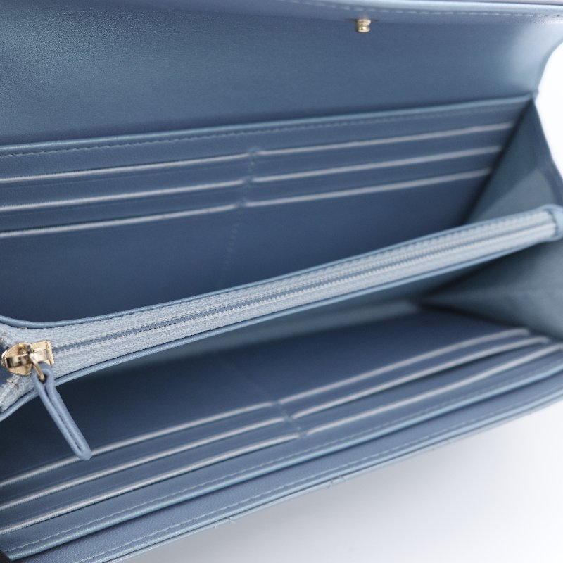 Chanel 香奈兒 Boy 淺藍紫色珍珠光澤 羊皮 長版翻蓋皮夾-15