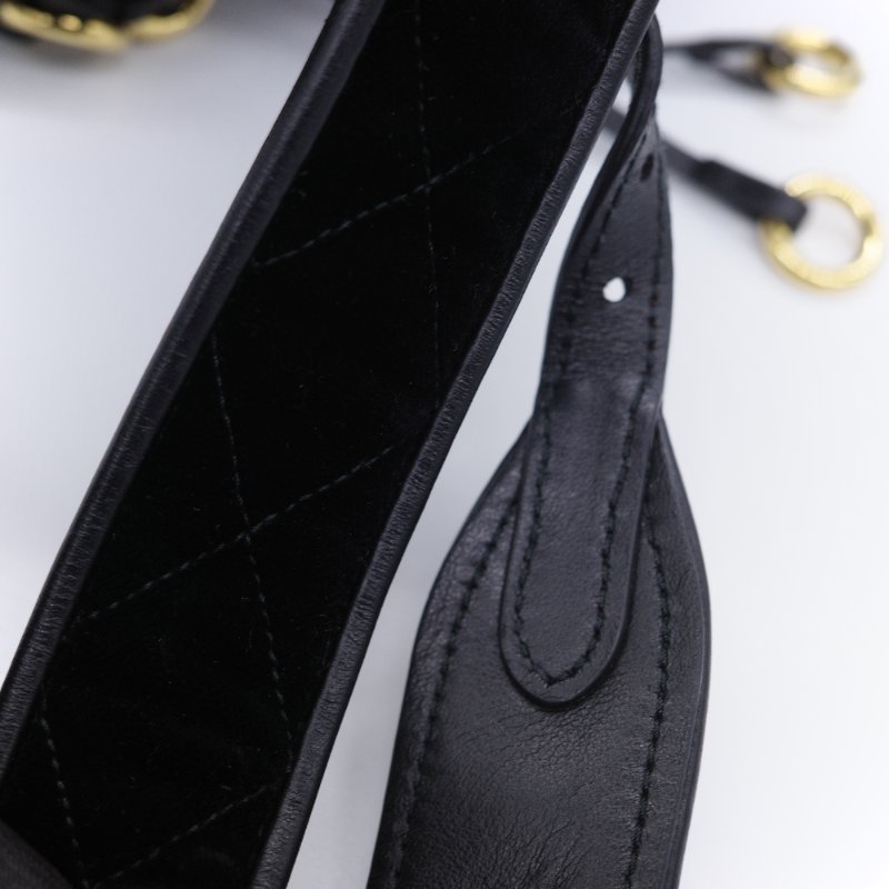 Prada 普拉達 Corsaire 黑色 天鵝絨 金屬環裝飾 後背包 雙肩包-18