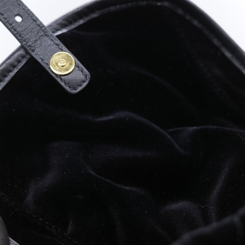 Prada 普拉達 Corsaire 黑色 天鵝絨 金屬環裝飾 後背包 雙肩包-27