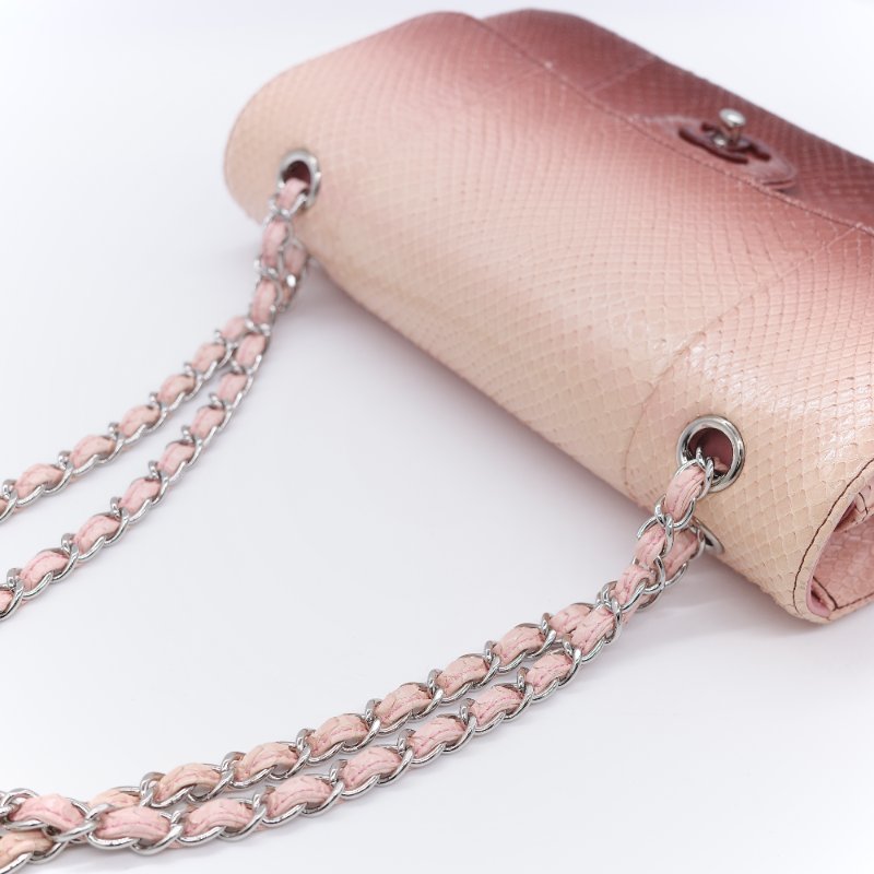 Chanel 香奈兒 經典翻蓋 粉紅漸層 蟒蛇皮 翻蓋包 肩背包-14