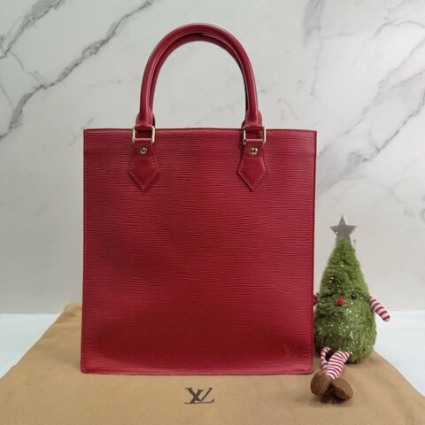 LV 紅色EPI Sac Plat PM手提包