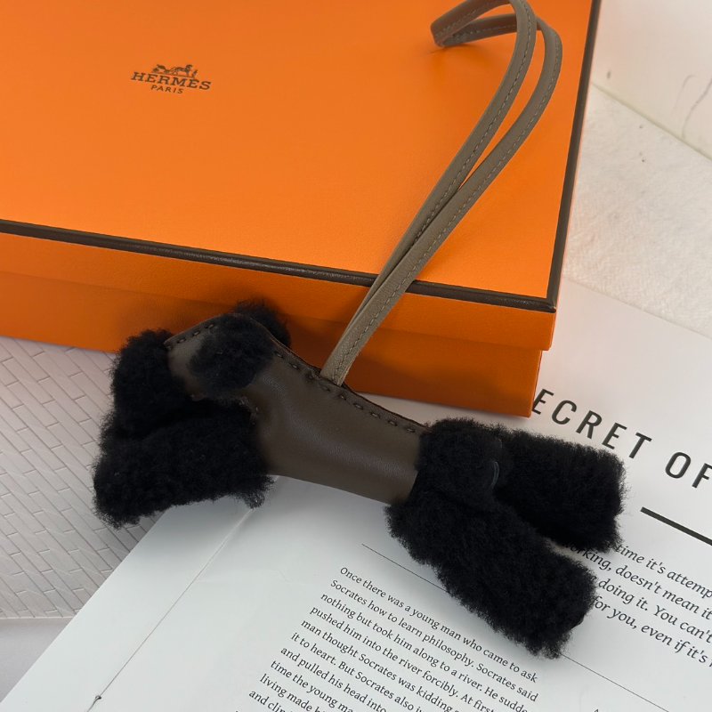 HERMES Budy charm狐狸犬 - 黑 / 巧克力 / 大象灰 W-2