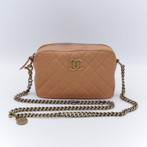 Chanel香奈兒 CC Logo 做舊五金 黃銅色 牛皮 鏈條 相機包