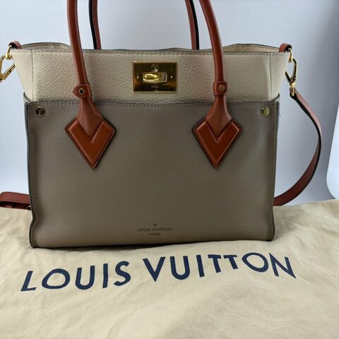 Louis Vuitton On My Side 單肩包