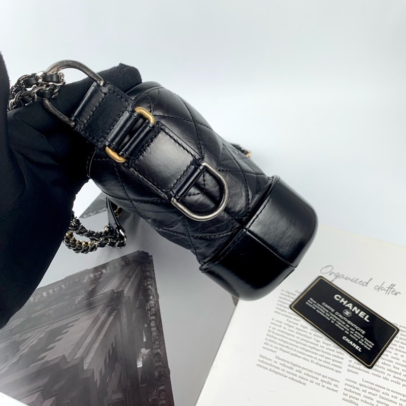 Chanel流浪包小號黑金 有防塵袋/保卡-2