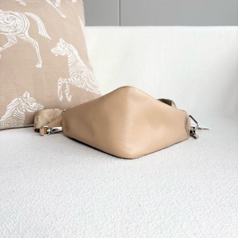 Prada Triangle二合一三角包 奶茶色 銀扣 可調節肩帶27*15*11 98新配件肩帶 零錢包 塵袋-4