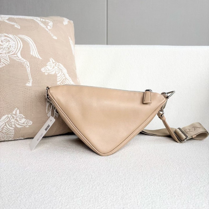 Prada Triangle二合一三角包 奶茶色 銀扣 可調節肩帶27*15*11 98新配件肩帶 零錢包 塵袋-7