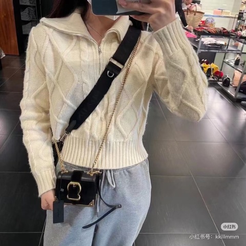 Prada mini絲絨雙面盒子包 黑色金扣 11*9*2 98新配件保卡 鏈條 塵袋