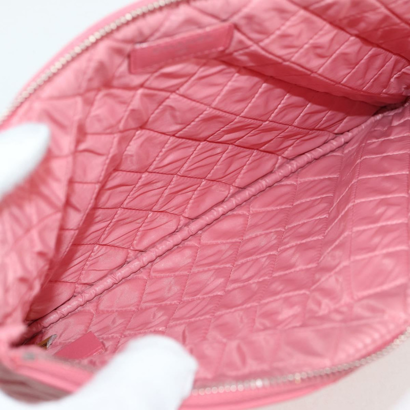 【日本直送】香奈兒 (CHANEL) 絎縫手拿包，羊皮材質，粉紅色，銀色雙C標誌，正品編號 115255V-8