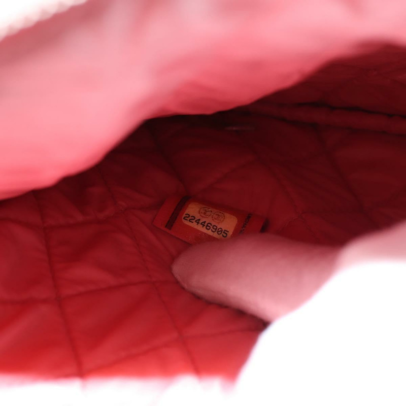 【日本直送】香奈兒 (CHANEL) 絎縫手拿包，羊皮材質，粉紅色，銀色雙C標誌，正品編號 115255V-9