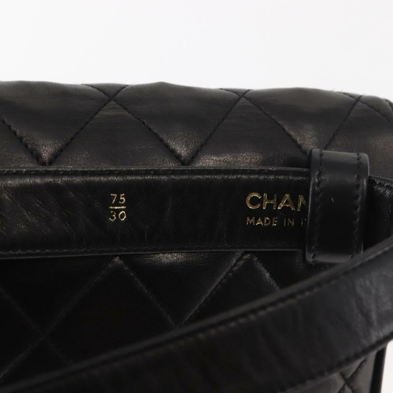 【日本直送】香奈兒 Matelasse 腰包 黑色 金色 CC 標誌 Auth 146618-7