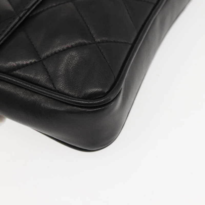 【日本直送】香奈兒 Matelasse 腰包 黑色 金色 CC 標誌 Auth 146618-8