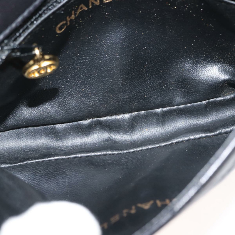 【日本直送】香奈兒 Matelasse 腰包 黑色 金色 CC 標誌 Auth 146618-10