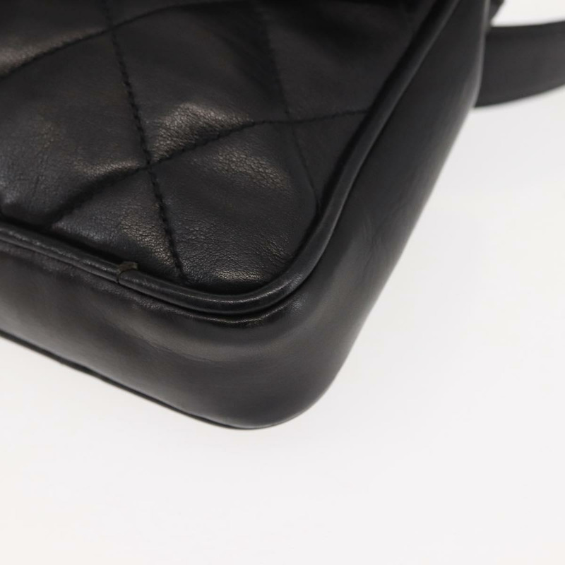 【日本直送】香奈兒 Matelasse 腰包 黑色 金色 CC 標誌 Auth 146618-14