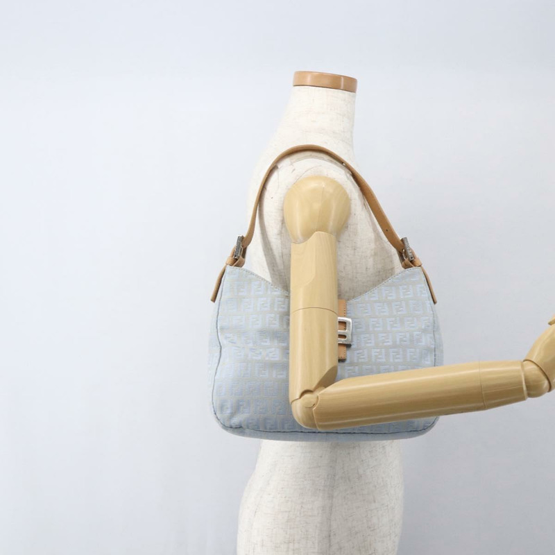 【日本直送】FENDI Zucchino帆布Mamma Baguette單肩包 淺藍 銀色 正品 ar13875V-21