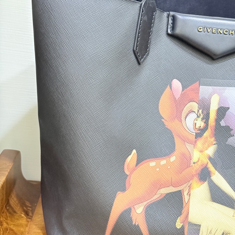 甜售私物🖤Givenchy小鹿班比 黑色 防刮牛皮 肩背 托特包 購物包 旅行包 通勤 上學-37