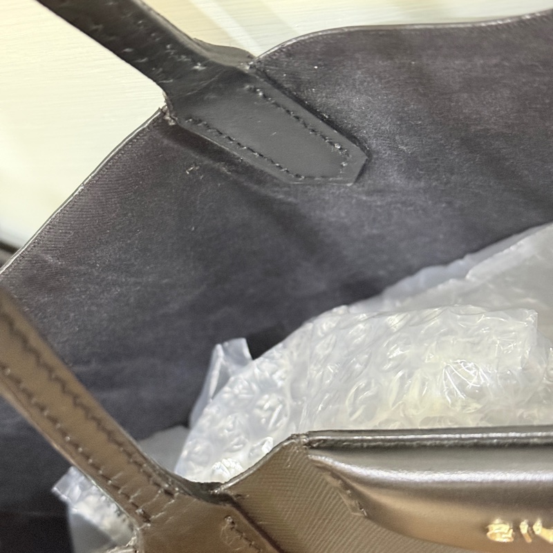 甜售私物🖤Givenchy小鹿班比 黑色 防刮牛皮 肩背 托特包 購物包 旅行包 通勤 上學-43