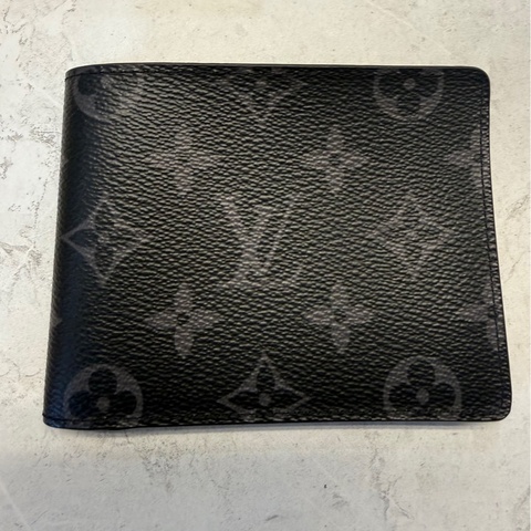 Louis Vuitton 經典男士短夾
