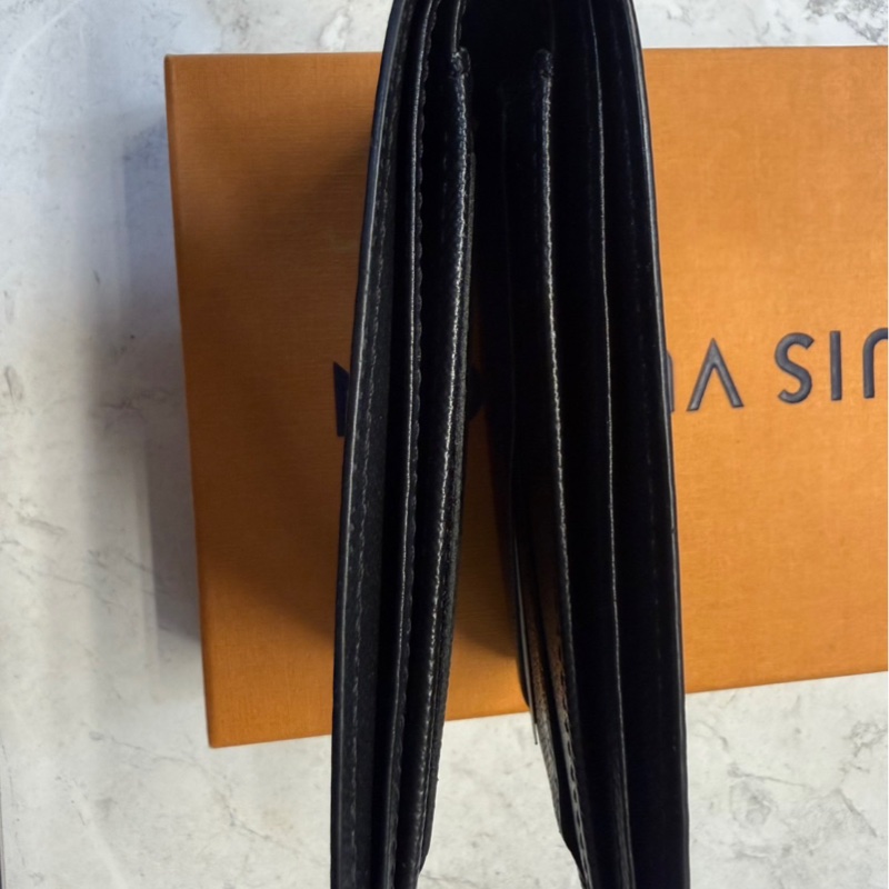 Louis Vuitton 經典男士短夾-7