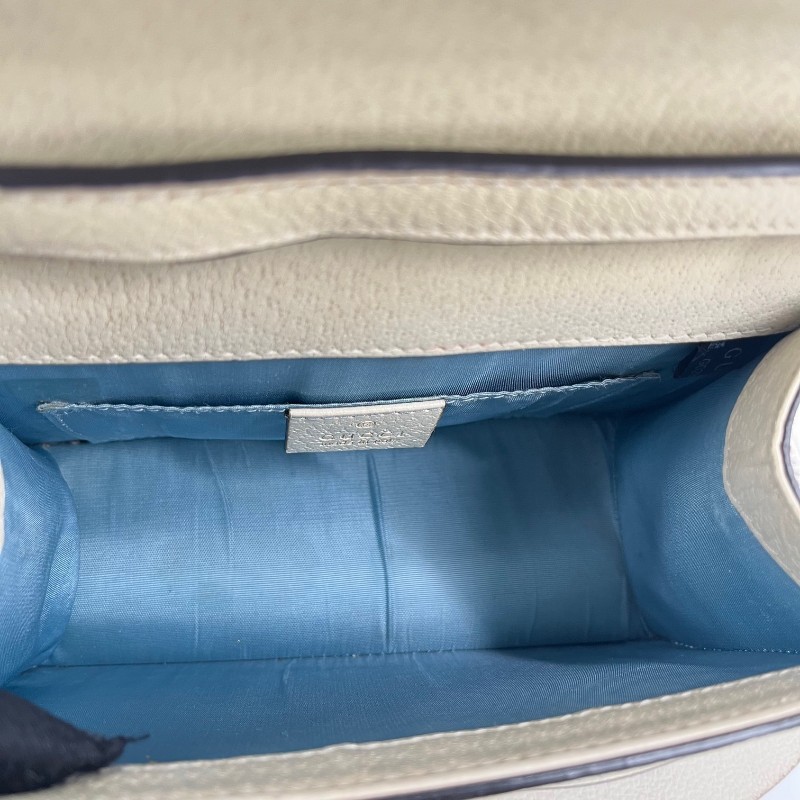 GUCCI古馳 Sylvie 塞爾維亞限定小蜜蜂包 白色燙金星星 紅藍織帶 金色五金 帶兩根肩帶 藍色內裡 容量可觀 日常通勤都適合-14