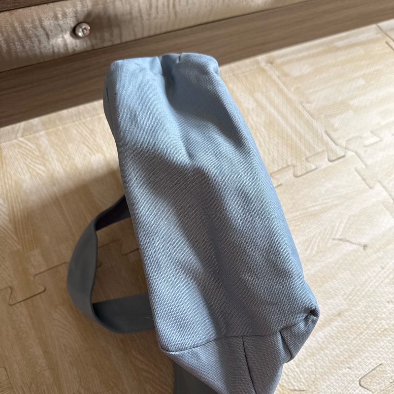 Chloe logo刺繡帆布斜背包 藍色-7