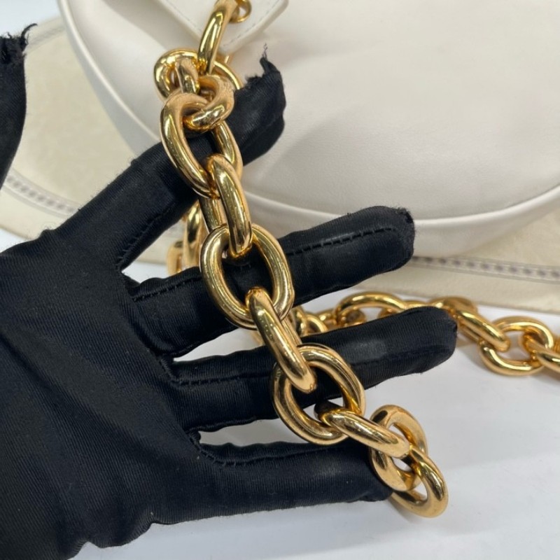 Bottega Veneta葆蝶家 THE BELT CHAIN POUCH 金鏈牛皮腰包胸包斜挎包 溫柔特別 容量可觀 日常通勤都適合-16