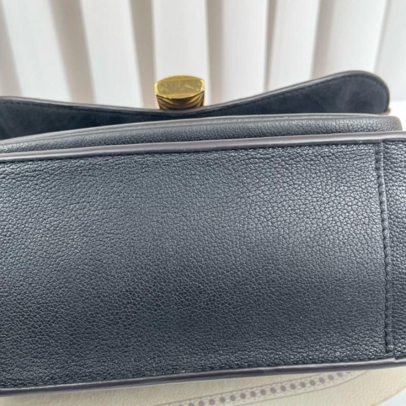 LV路易威登 鎖頭郵差包 拉鍊順滑 內裡乾淨 容量實用 日常出門百搭 肩帶可調節 可單肩可斜挎-8