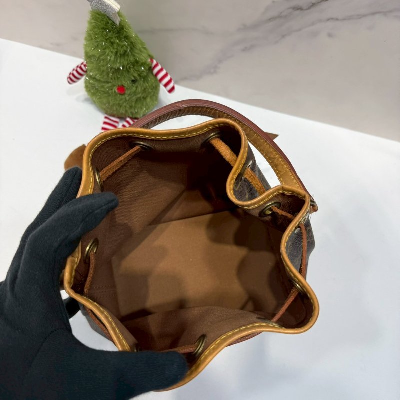 LV Mini Noe手提水桶包-4