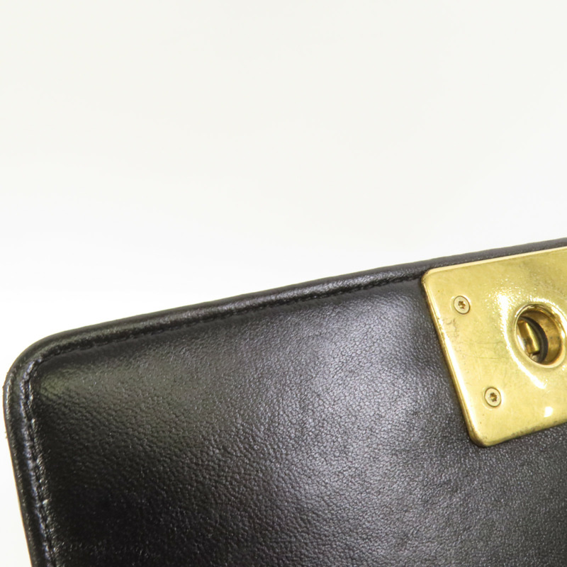 CHANEL 羊皮皮革Boy 20金扣鏈帶肩背袋-13