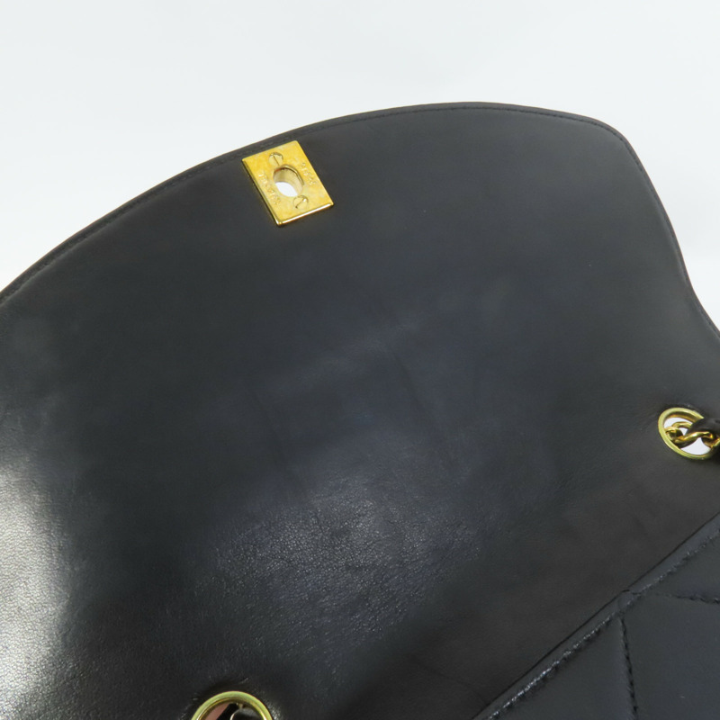 CHANEL 羊皮皮革Diana金扣鏈帶肩背袋-13