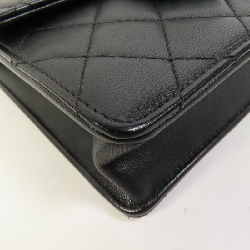 CHANEL 羊皮皮革Matelasse Pearl金扣鏈帶肩背袋-10