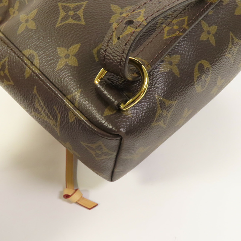 LOUIS VUITTON Monogram Excursion PM金扣背包-12