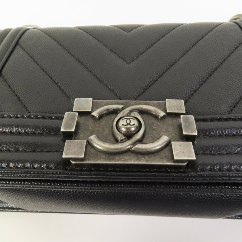 CHANEL 牛皮皮革Boy 20鏈帶肩背袋-7