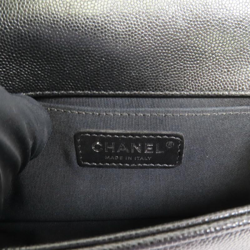 CHANEL 牛皮皮革Boy 20鏈帶肩背袋-8