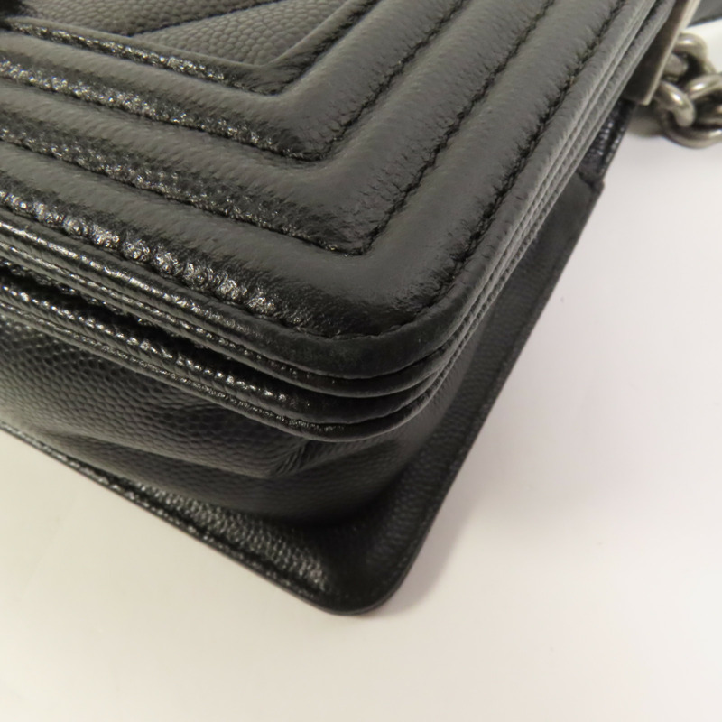 CHANEL 牛皮皮革Boy 20鏈帶肩背袋-12