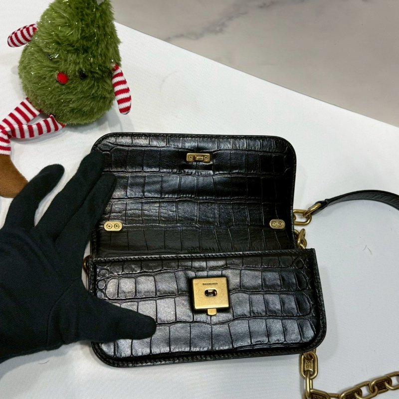 BALENCIAGA Gossip迷你WOC鍊包-4